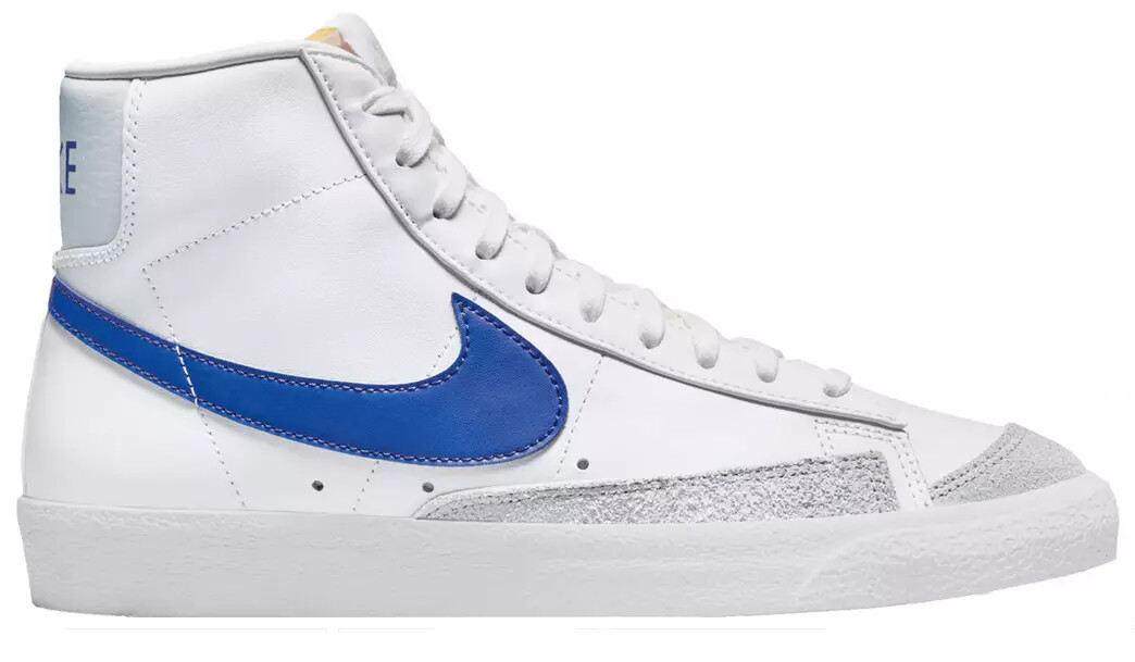 【NIKE】Nike Blazer Mid '77 ★White★ ブレザー男女共用 Nike Blazer Mid '77 VNTG White Game Royal Pure Platinum