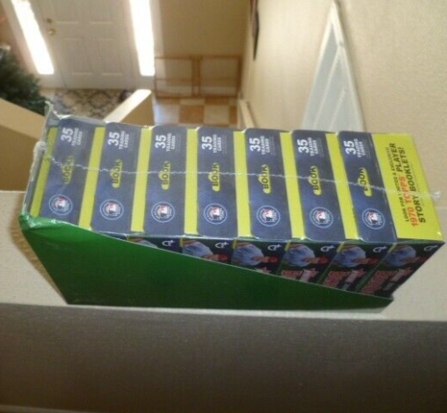 2019 Topps Heritage Baseball Hanger Box Sleeve Tray of 8 Boxes Factory Wrapped - Picture 3 of 3