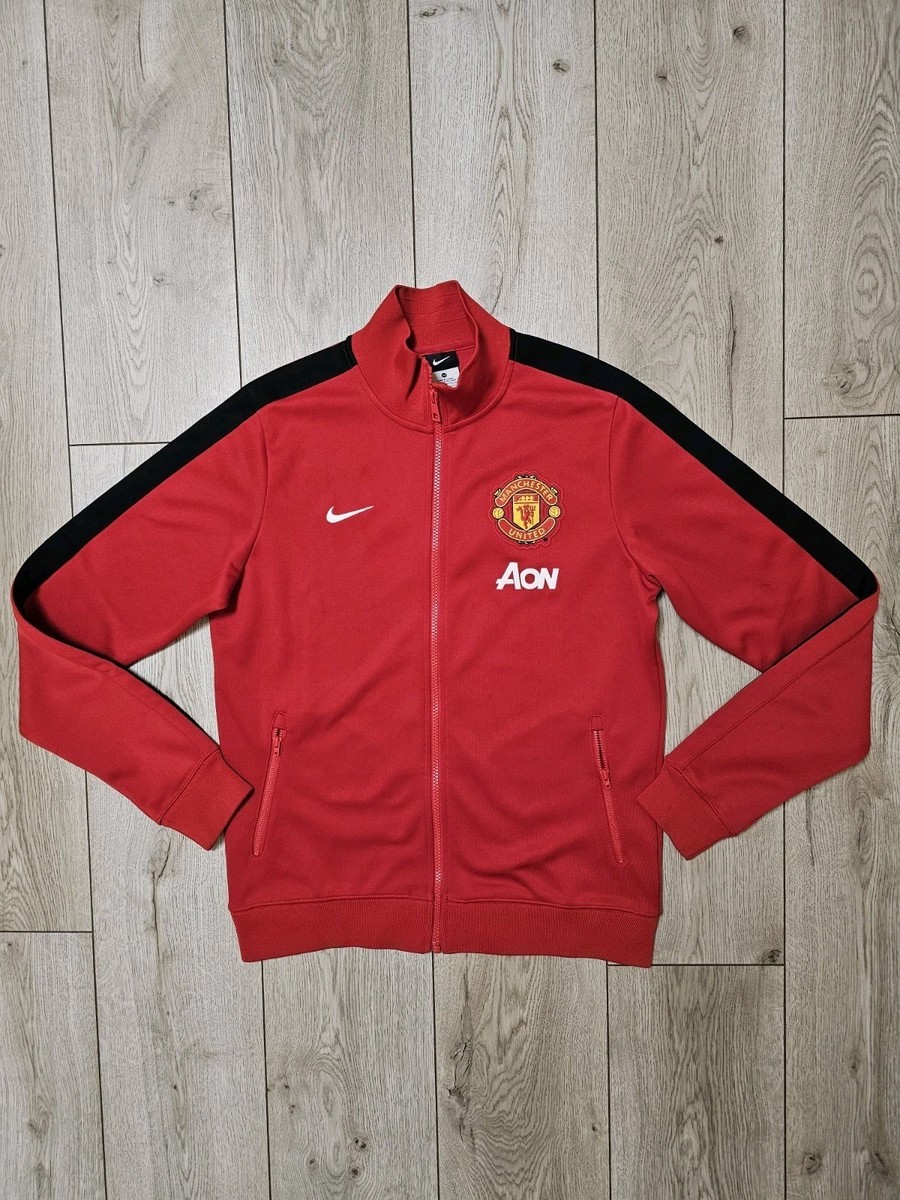 Nike Manchester UnitedナイロンジャケットＭサイズ Nike Manchester United 2014 Vintage Full zip Jacket. Size Large