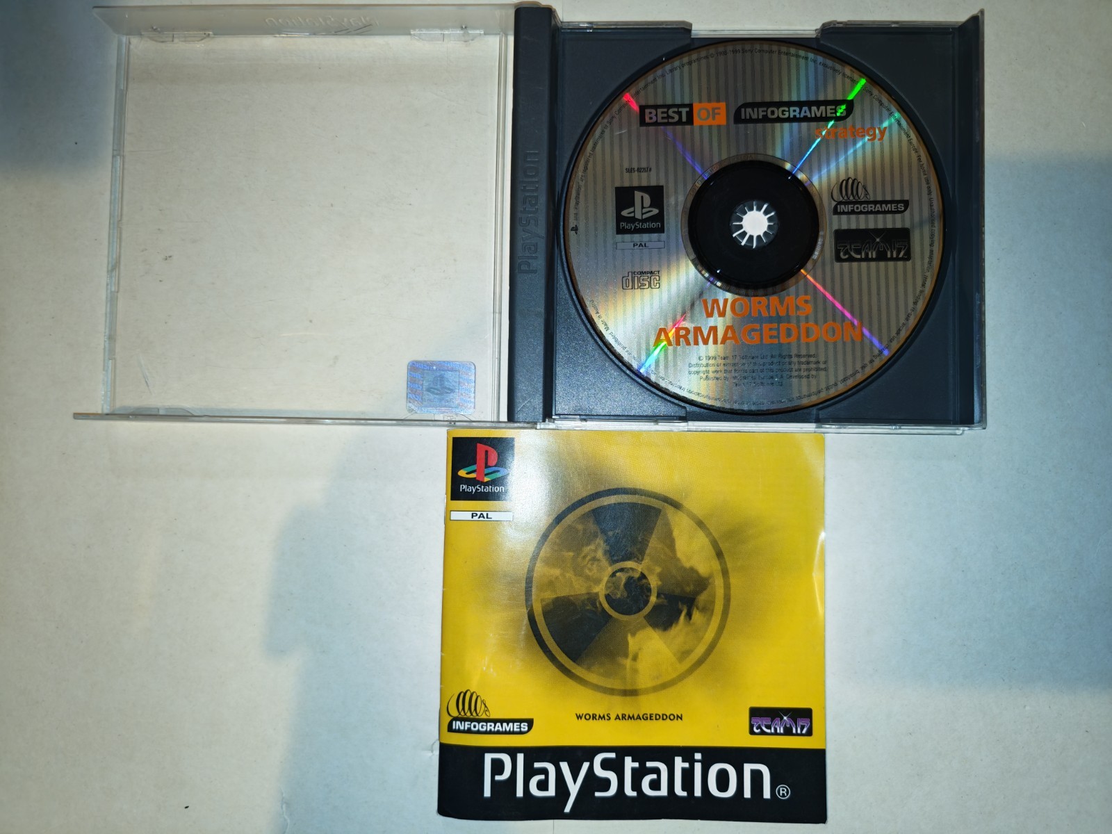 Worms Armageddon (Sony PlayStation 1, 1999) With Manual, No Front Inlay