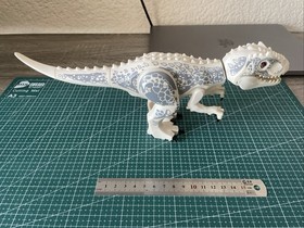 LEGO Jurassic World  Indominus Rex IndoRex01 2015 75919