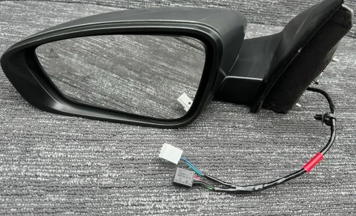 New OE 2015-2017 Chrysler 200 Driver Left Mirror W Power W Blind Spot