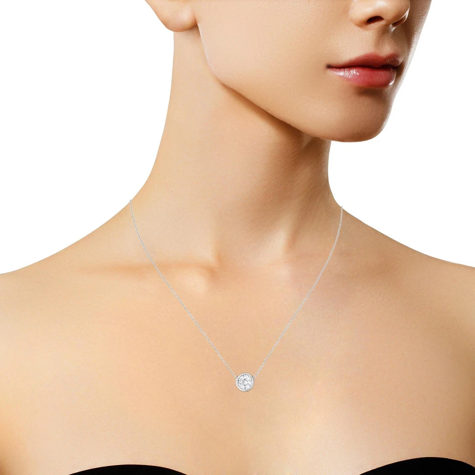 10K Gold 0.10 Carat Diamond Solitaire Pendant Necklace with Adjustable Chain - Image 4 of 4