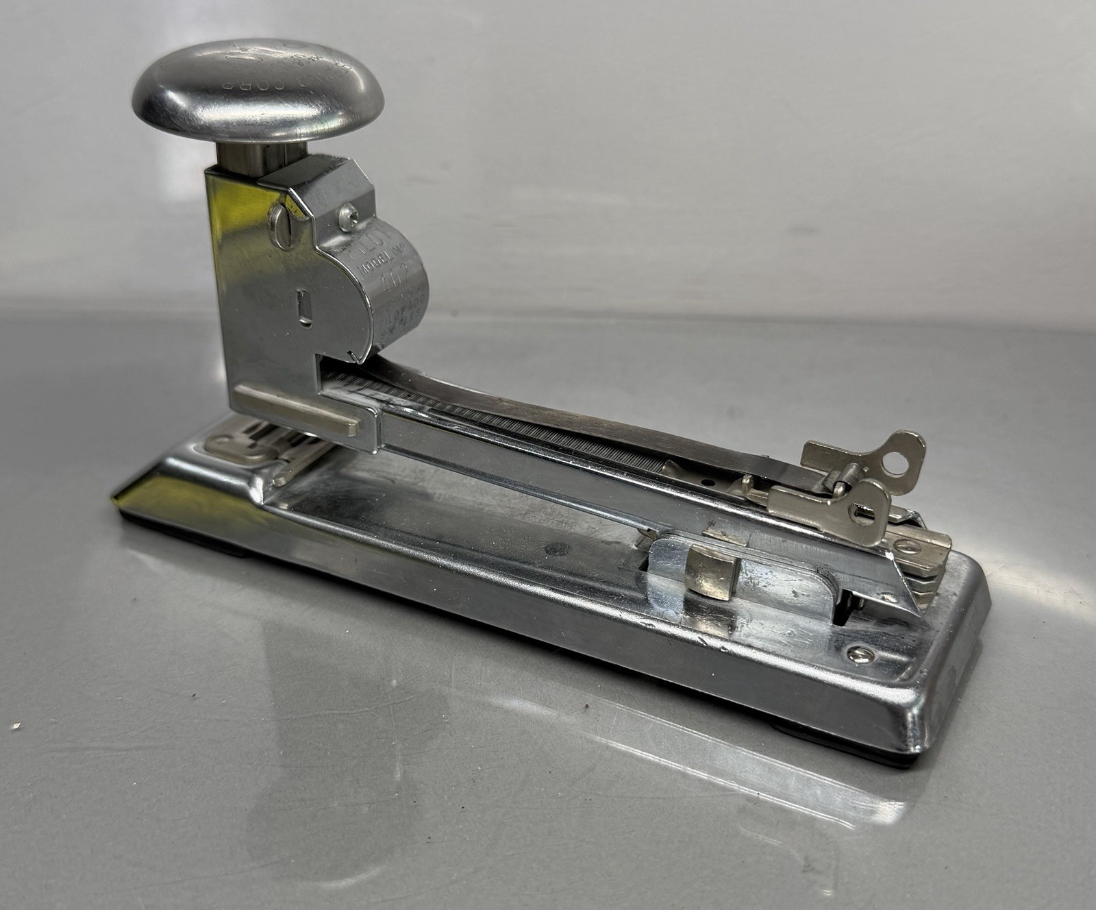 Stapler Pilot Vintage Pilot Metal Stapler ~ No. 402