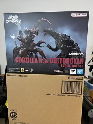 S.H. MonsterArts Godzilla Jr. & Destoroyah Evolution Set (US SELLER)
