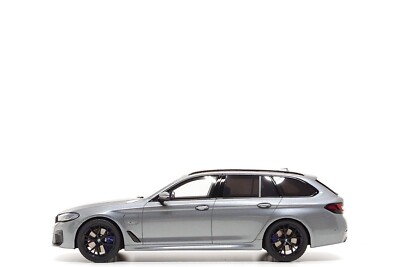GT Spirit 1:18 BMW 530e xDrive M Sport Touring (G31) in Skyscraper Grey (GT485)