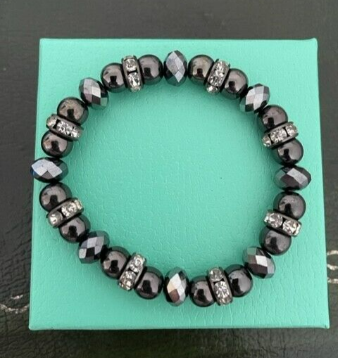 Sparkly bead and metal stretch bracelet with elastic band
