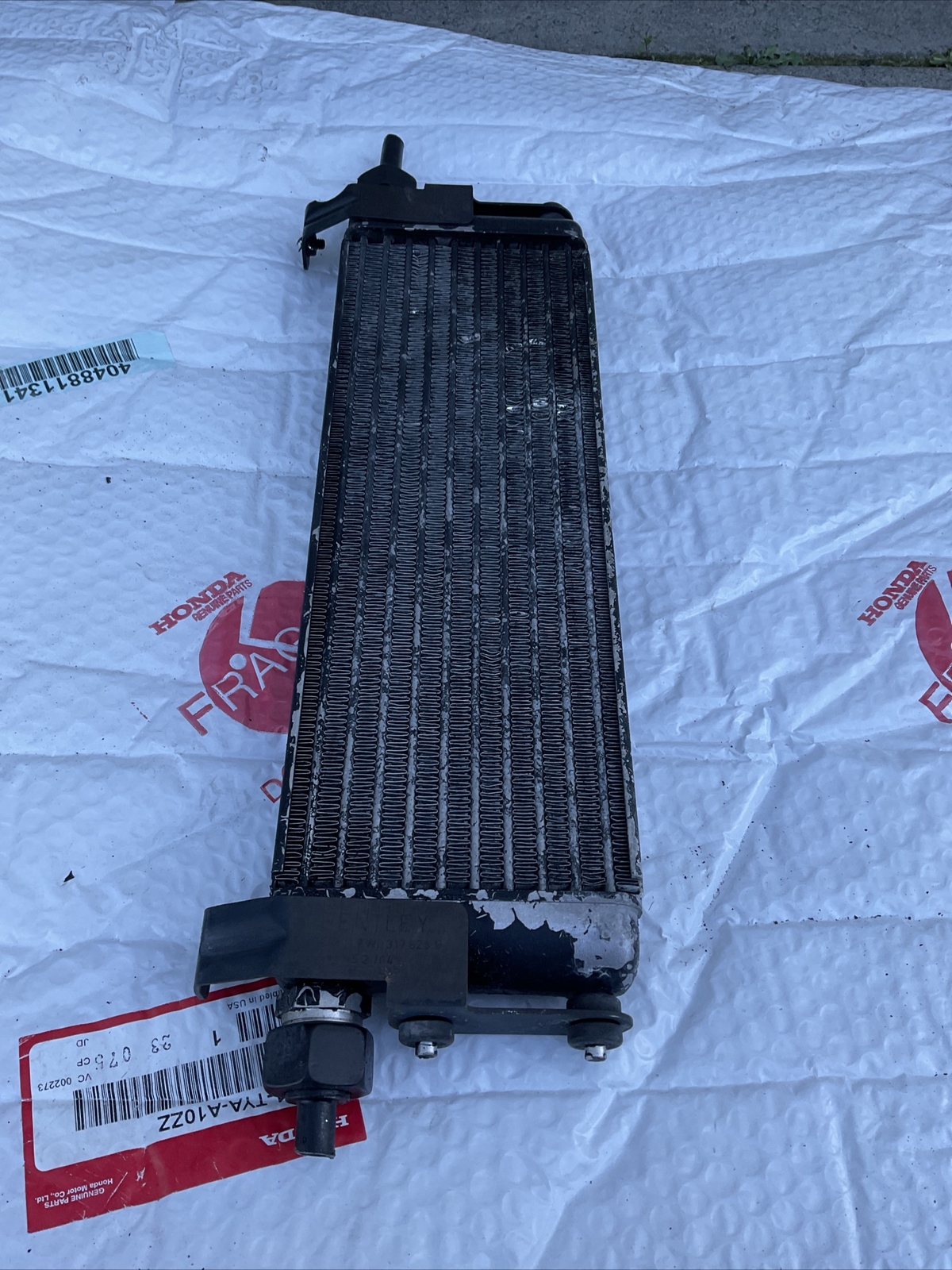 04-10 Bentley Continental Automatic Transmission Oil Cooler 3W0317019A Oem
