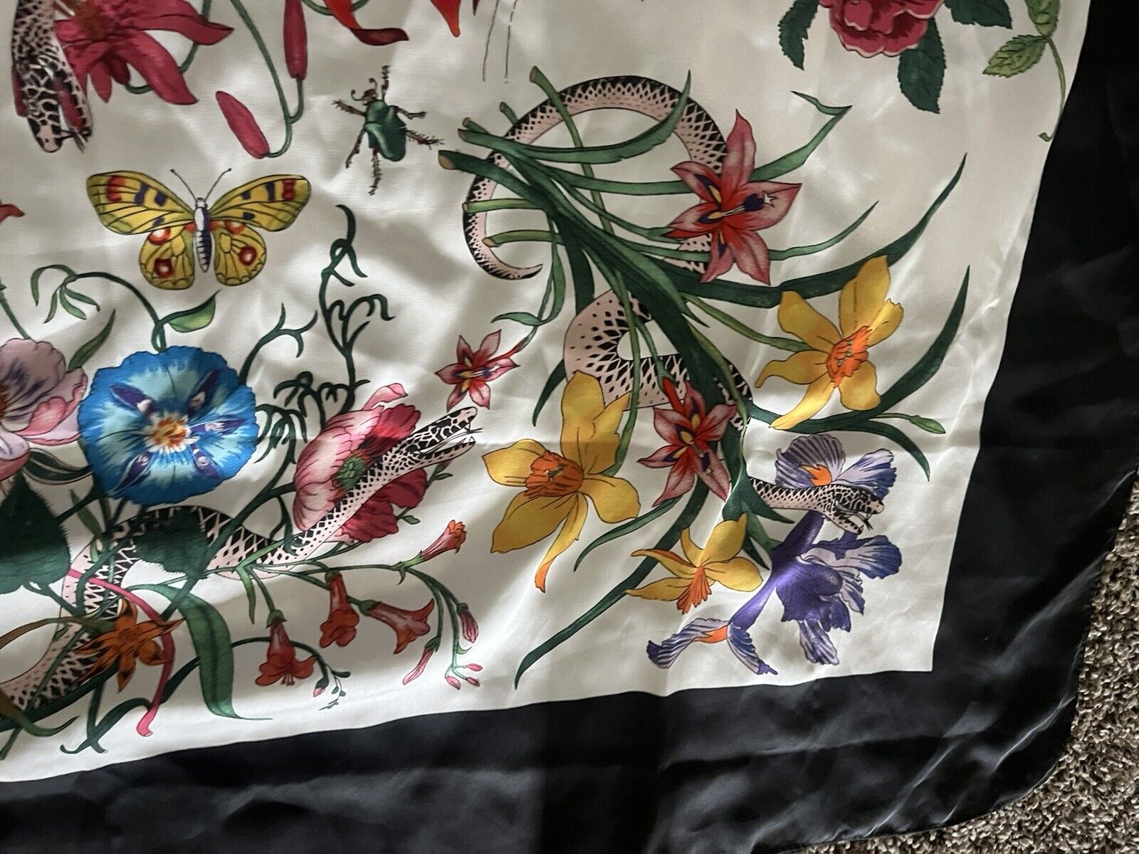 Gucci Scarf Garden Print Stall Shawl Flower Snake Butterfly Multi Colored