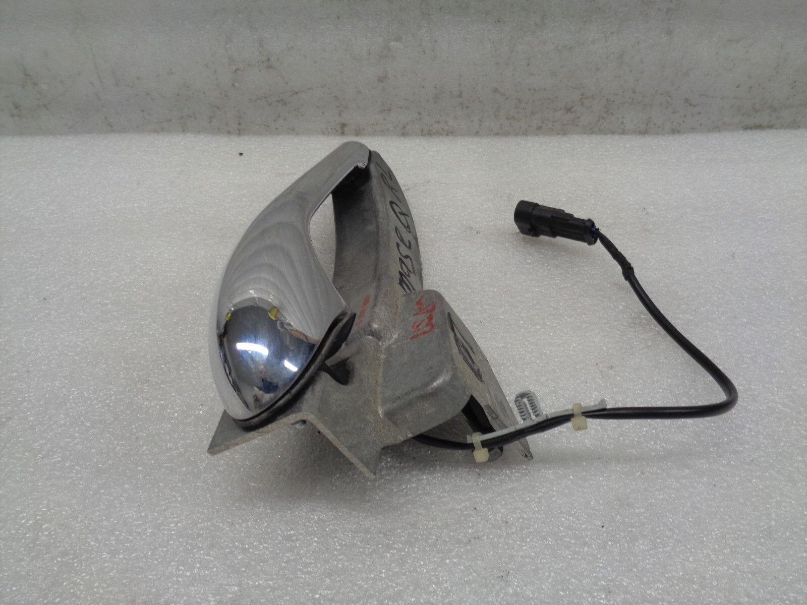 05-08 Maserati Quattroporte Rear Left Exterior Door Handle Chrome OEM AK2209238