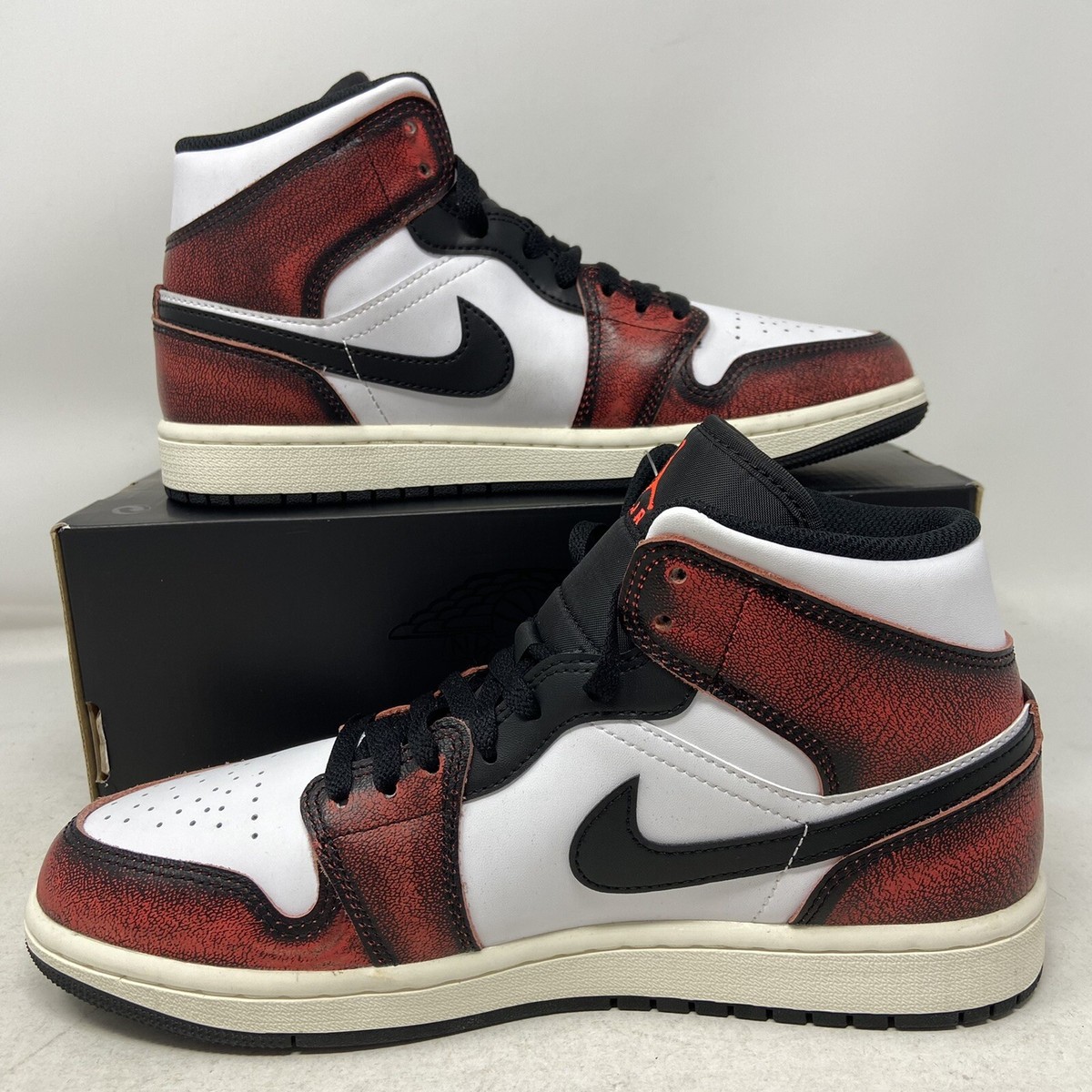 Nike Air Jordan 1 Mid Wear-Away Chicago Bred Sail Men's 8.5 DV9565