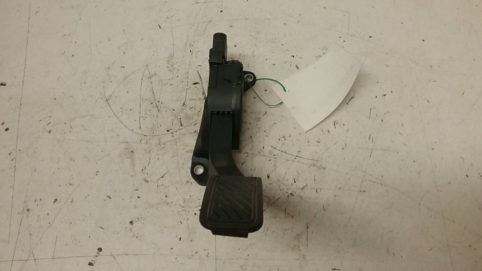 WZ FORD FIESTA ACCELERATOR PEDAL, 06/13 P/N 8V219F836AB eBay