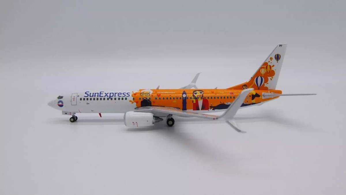JC WINGS SUNEXPRESS BOEING B737-800 1:400 DIECAST MODEL LH4SXS288