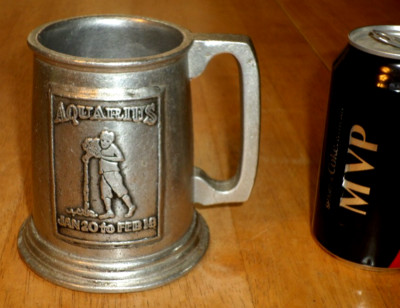 AQUARIUS [ ZODIAC SIGN ], [3-D] LOGO, PEWTER METAL BEER MUG, [JUMBO SIZE], VINT.