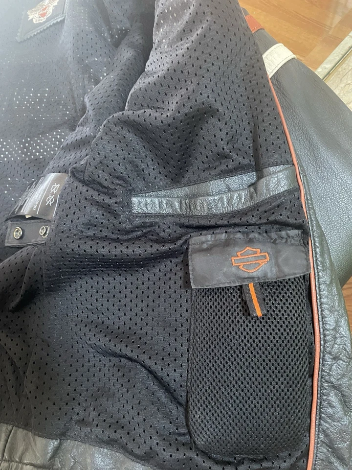 Harly Davidson Women’s Retro Leather Jacket Size M. Black/ Orange - Image 3 of 4