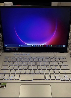 ASUS ROG Zephyrus G14 GA401QM 3.3GHz Ryzen 9 5900HS RTX 3060 24GB RAM 1TB SSD