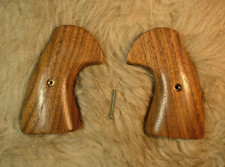 Rare Fabulous Colt D Frame Walnut Target Grips For Pre Or Post 1966 Models Rare Fabulous Colt D Frame Walnut Target Grips For Pre Or Post 1966 Models