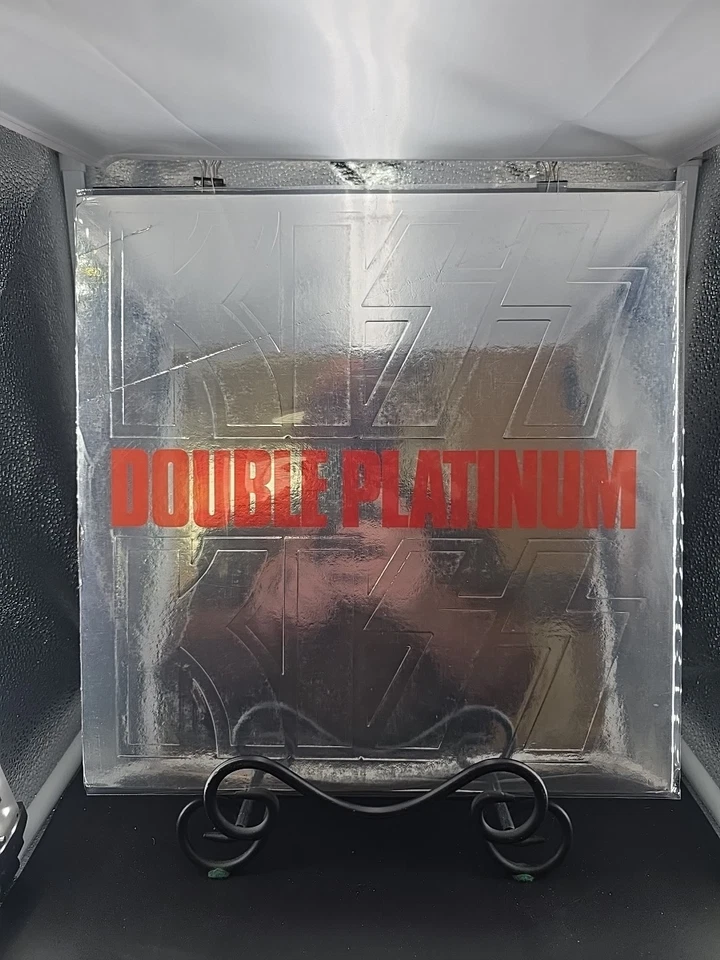 KISS DOUBLE PLATINUM OG 1ST Santa Maria Press 2LP NBLP 7100-2 VG+/VG+ - Image 2 of 4