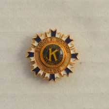 Kiwanis International George F. Hixon Fellow Round Souvenir Lapel Hat Pin
