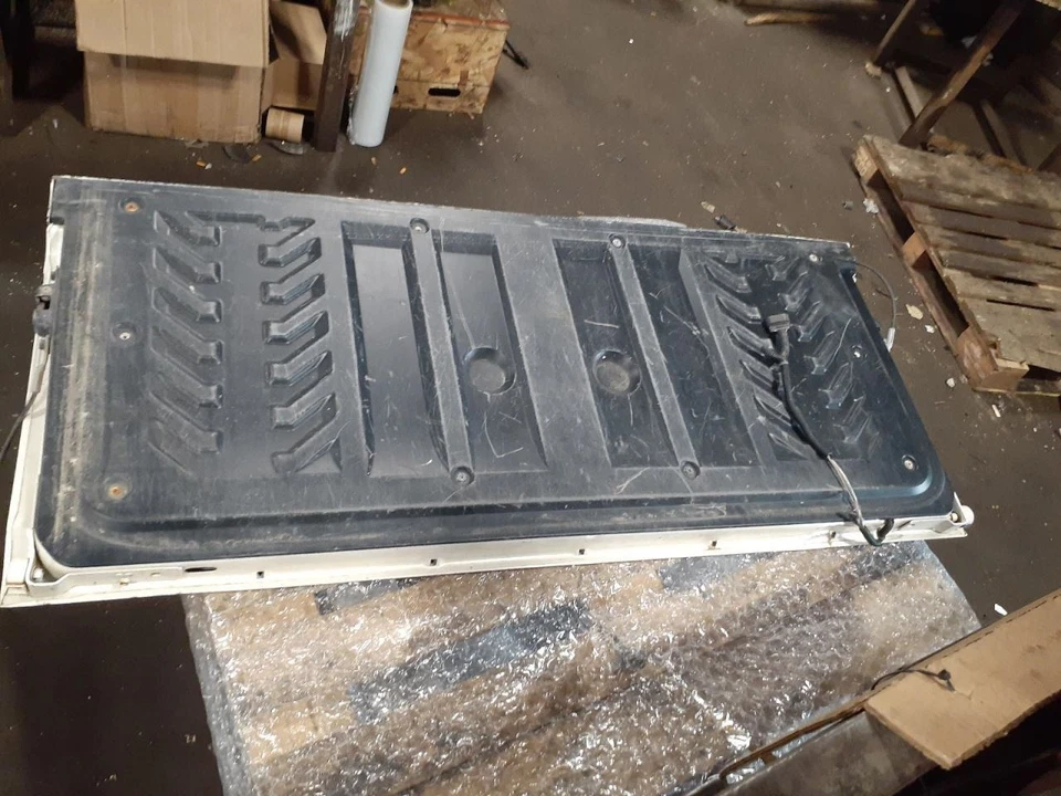 Trunk/Hatch/Tailgate Endgate Opt UVC Fits 07-08 ESCALADE EXT 1617442 Foto 2 de 4