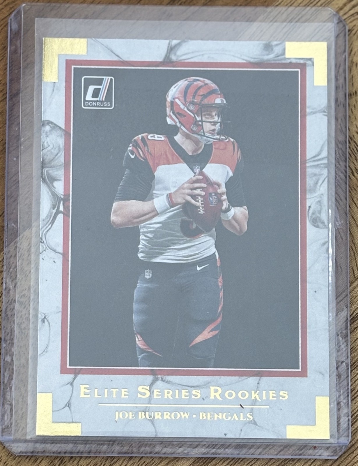 2020 Panini Donruss - Elite Series Rookies Joe Burrow #ESR-JB (RC)