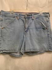 EUC Levis 515 Nouveau Denim Shorts Size 10