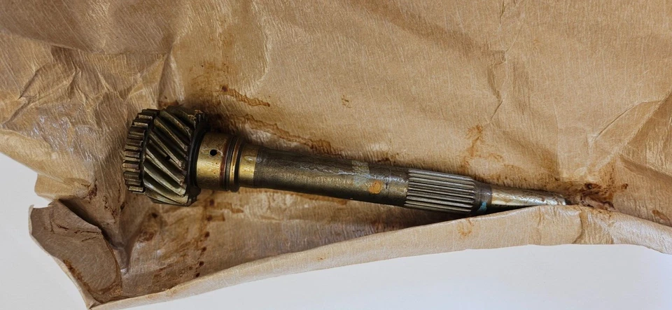 Plymouth Dodge 1962-70 transmisión manual de 3 velocidades piñón de tracción principal 2204944 nuevo de stock Foto 4 de 4