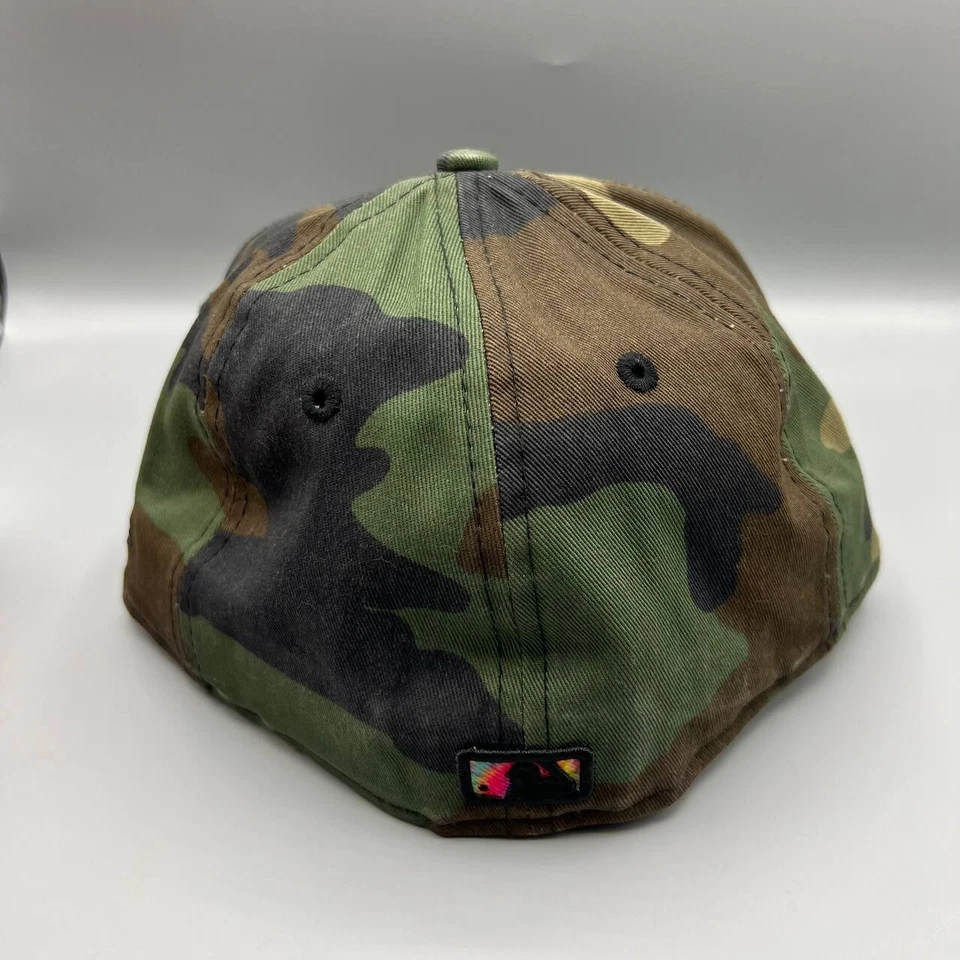 Gorra ajustada Los Angeles LA Dodgers para hombre 7 1/4 verde camuflaje 59Fifty New Era Foto 4 de 4