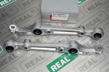 Skunk2 Front Lower Control Arms Rubber Bushings 92-95 Civic EG 94-01 Integra DC