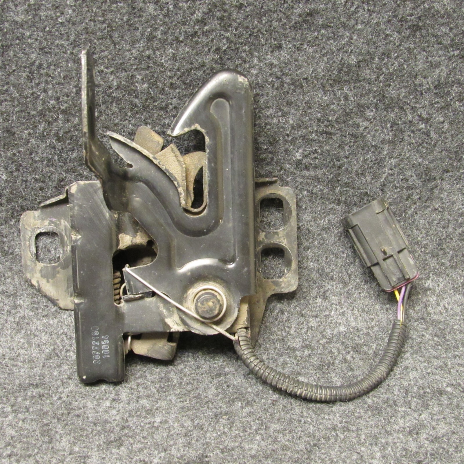 20082012 Chevrolet Chevy Malibu Hood Latch Mechanism 20772160 OEM