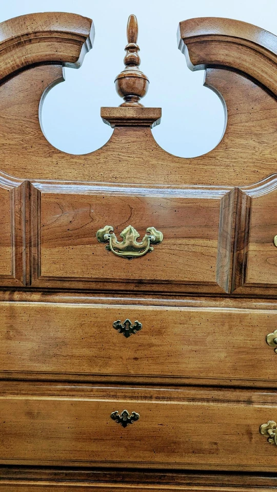 Cómoda Highboy vintage estilo federalista tradicional caoba Foto 4 de 4