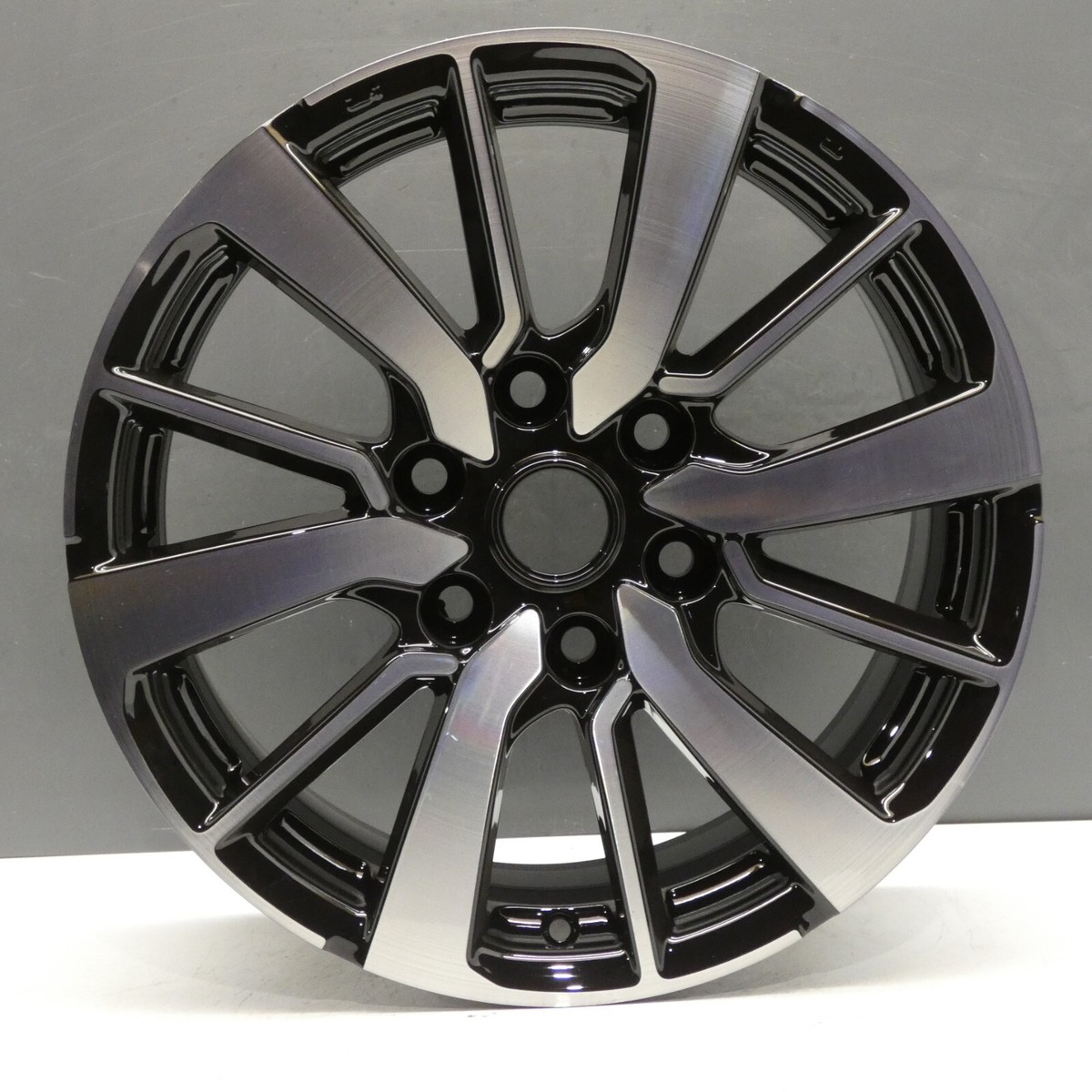 MITSUBISHI SHOGUN PAJERO BLACK 18