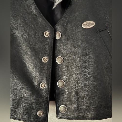 Harley Davidson Youth Black Leather Vest, Metal Engraved Snaps, Side Pockets, XS - Picture 4 of 8