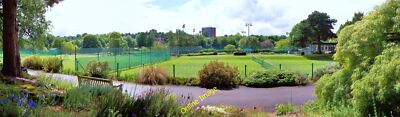 Foto 6x4 Tschad Valley Tennisplätze Smethwick Der Blick vom Boden von c2014