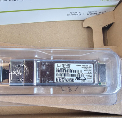 JUNIPER PROLINE 40GE QSFP+SR4 NETWORK TRANSCEIVER QSFPP-40GBASE 740-067443