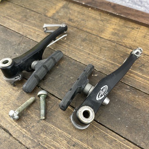 Avid Set Braccio Freno a V Singola Cifra 7 Nero Mountain Bike Freni Lineari 190g - Foto 4 di 9