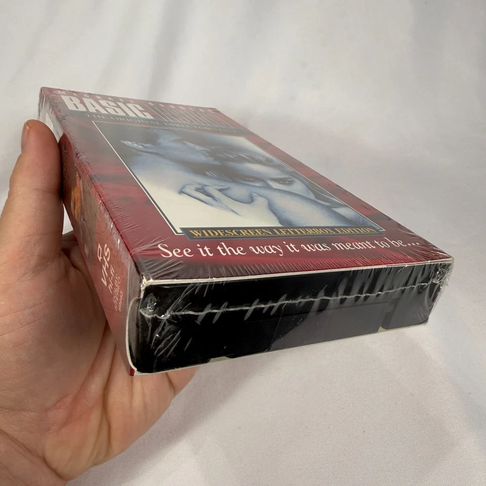 BRAND NEW Basic Instinct (VHS, 1994, WS UNRATED Directors Cut) w Cut Footage! - Image 4 of 4