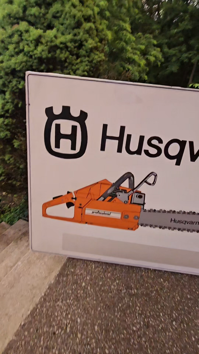 VINTAGE HUSQVARNA DEALER SIGN METAL ORANGE CHAINSAW 58