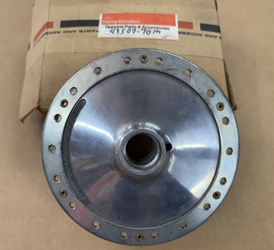 HARLEY AERMACCHI AMF NOS 43507-70M FRONT HUB 1970 1971 1972 BAJA MSR100