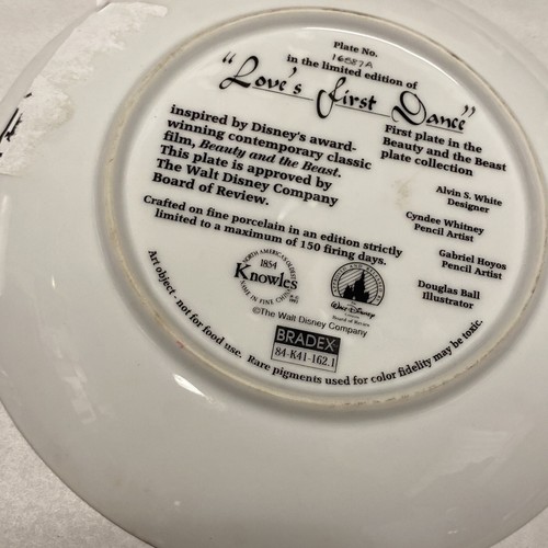 BEAUTY & THE BEAST-LOVE'S FIRST DANCE-COLLECTOR PLATE Knowles China #16587a - Picture 4 of 4