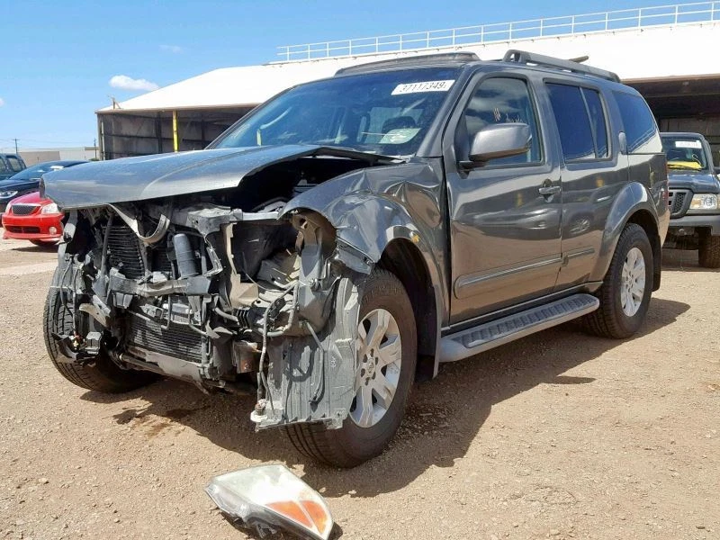 PATHFINDR 2005 Spare Wheel Carrier 319734 Foto 2 de 4