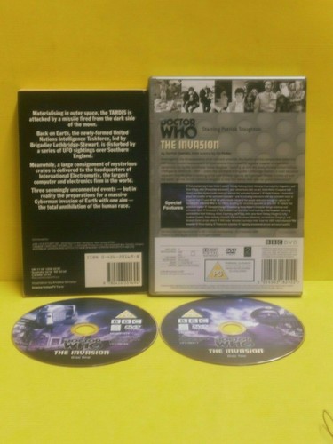 Doctor Who Second Doctor Target Book and DVD bundle - Picture 15 of 21