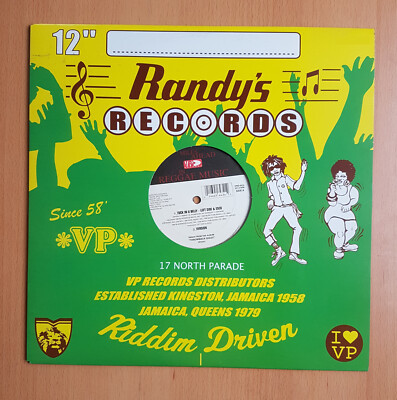 Leftside & Esco - Tuck In U Belly / Buju Banton - Me Too Bad - (Maxi), Gebraucht