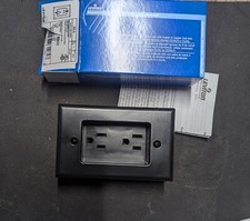 Leviton 689-E 15 Amp 1-Gang Recessed Duplex Receptacle Residential Grade Black