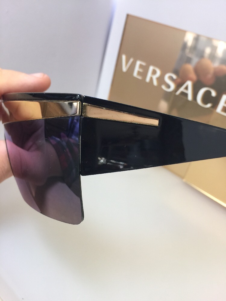 Vintage GIANNI VERSACE sunglasses 676 AS SEEN ON LADY GAGA | eBay