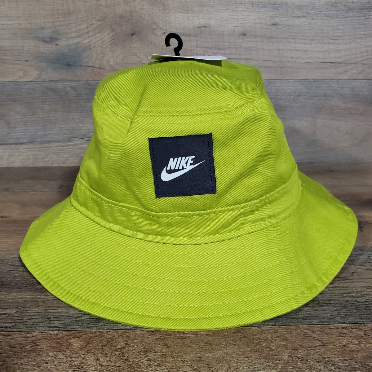 nike junior bucket hat