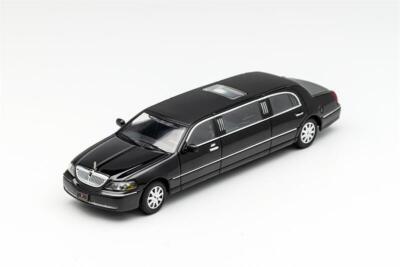1/64 lincoln towncar 95～97 精密ミニカー 1/64 lincoln towncar 95～97 精密ミニカー - メルカリ