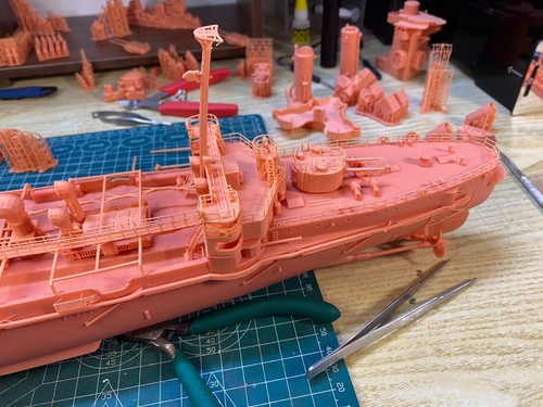 3D Printed 1/200 Imperial Russian/Soviet Bogatyr class Oleg cruiser (full hull) - Picture 5 of 10