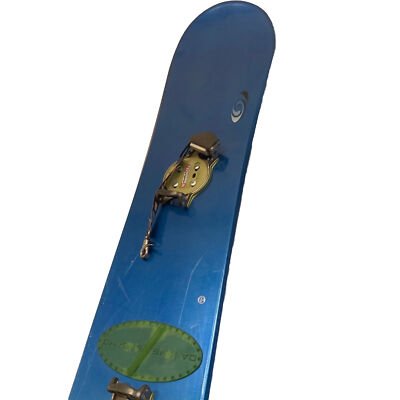 SALOMON UNIBODY-400 FR 154 6FT SNOWBOARD WITH SWITCH FREE STYLE