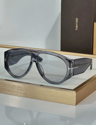 TOM FORD Bronson TF1044 Unisex Sunglasses 60 12-140